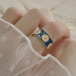 Indian Vintage Candy Color Enamel Metal Flower Spray Paint Ring - Vico Rena
