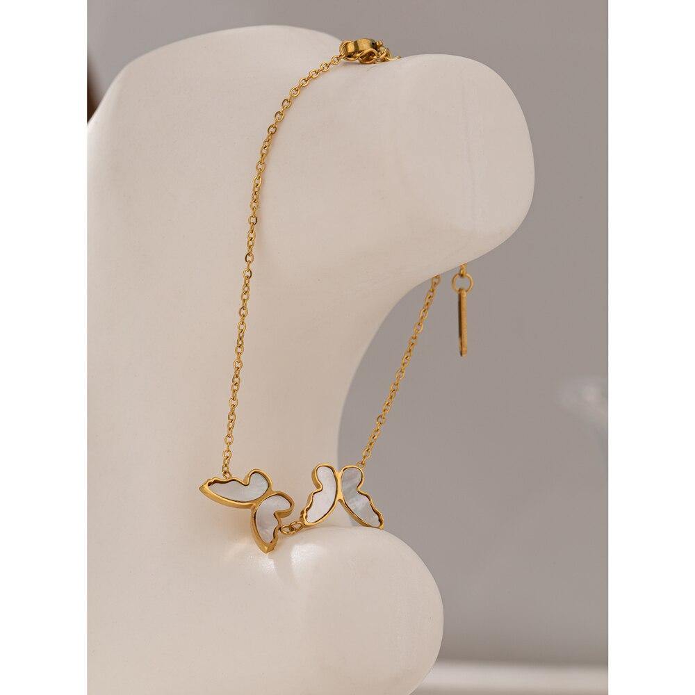 Exquisite Butterfly Natural Shell Chain Bracelet Stainless Steel - Vico Rena